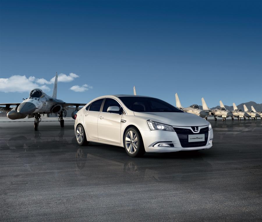  Luxgen 5 Sedan 2012 года  (фото 3 из 11)